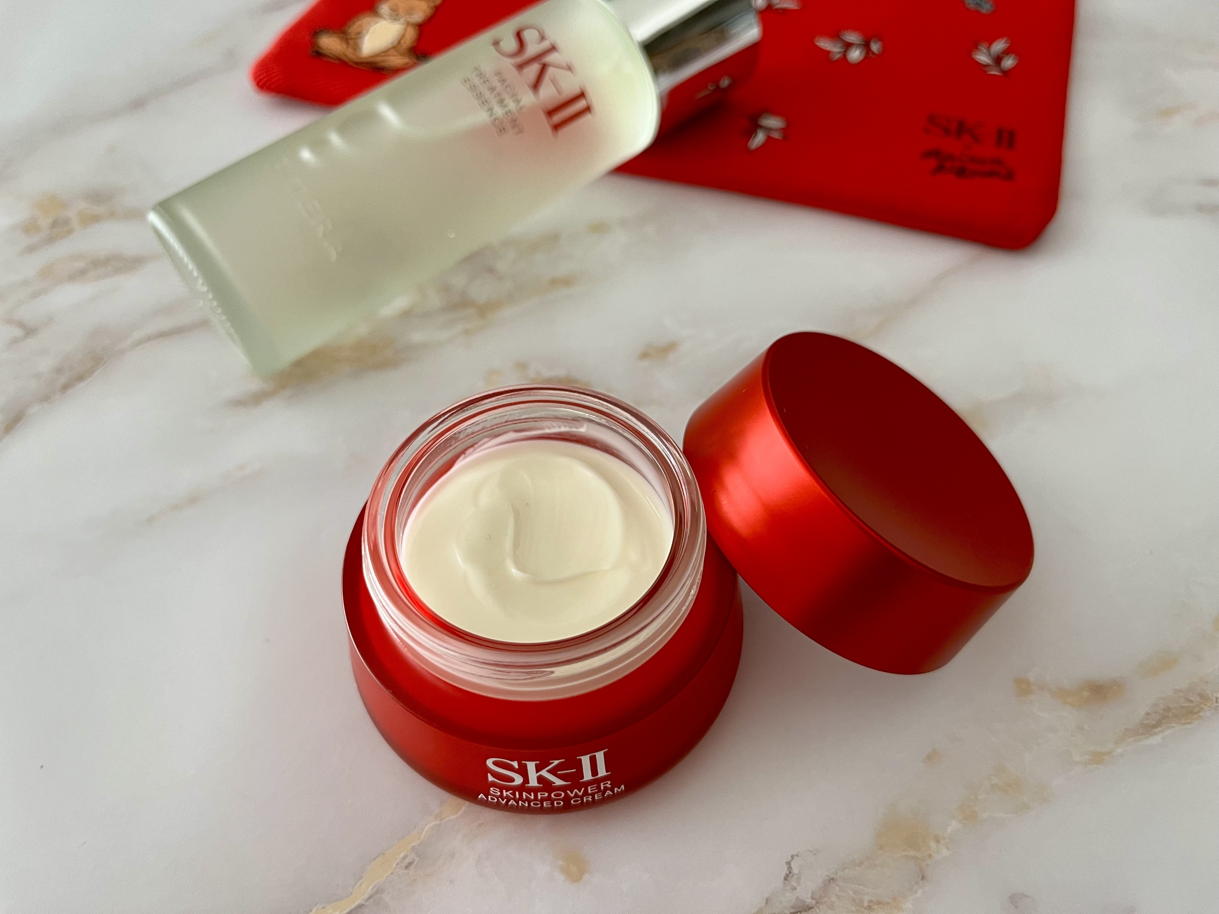 スキンパワーシリーズから3年ぶり新製品！肌の炎症・赤みを抑えて