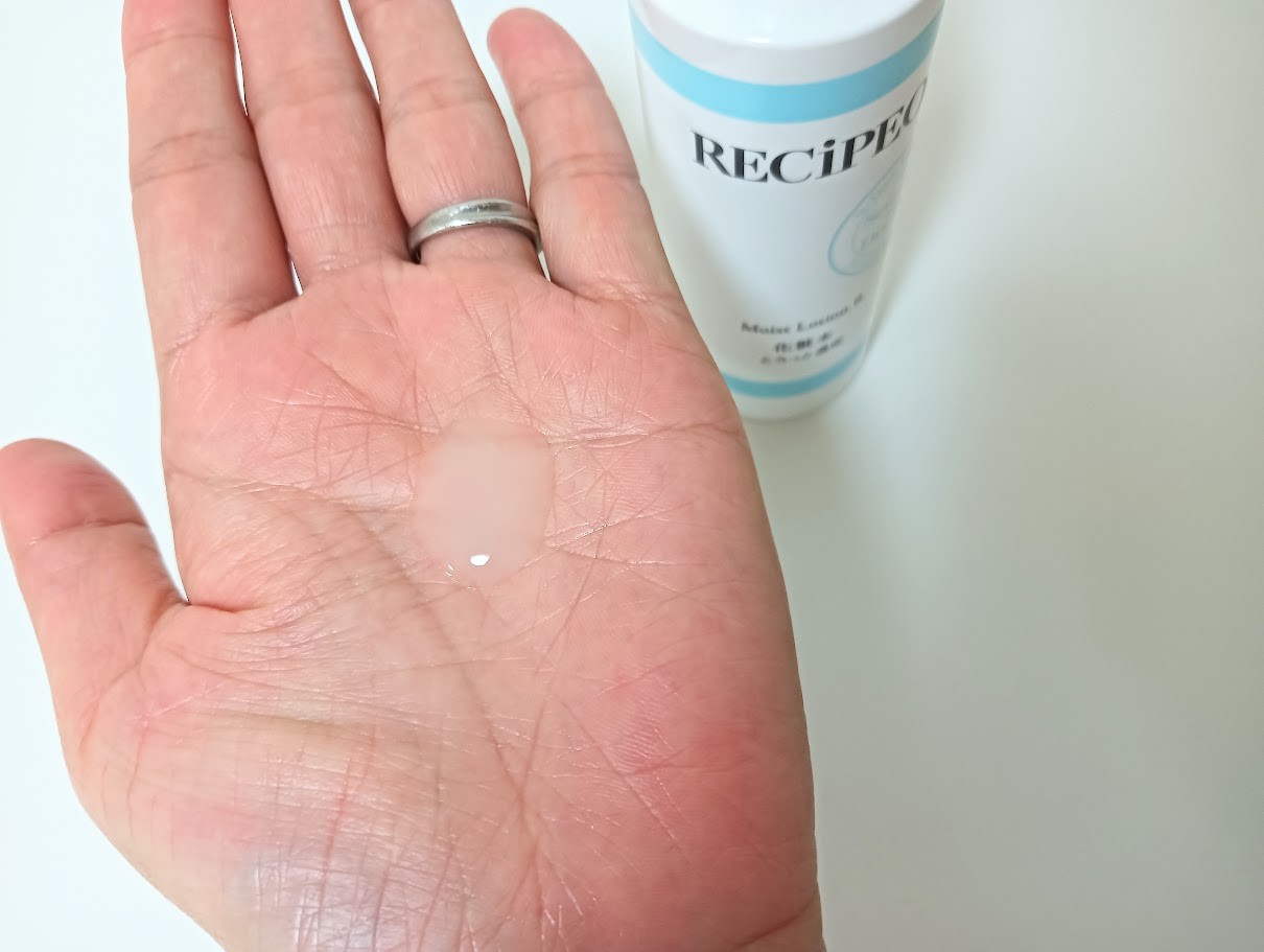 ほうれい線を撲滅したい50代美容家が愛用中のEMS美顔器｜キメとライン