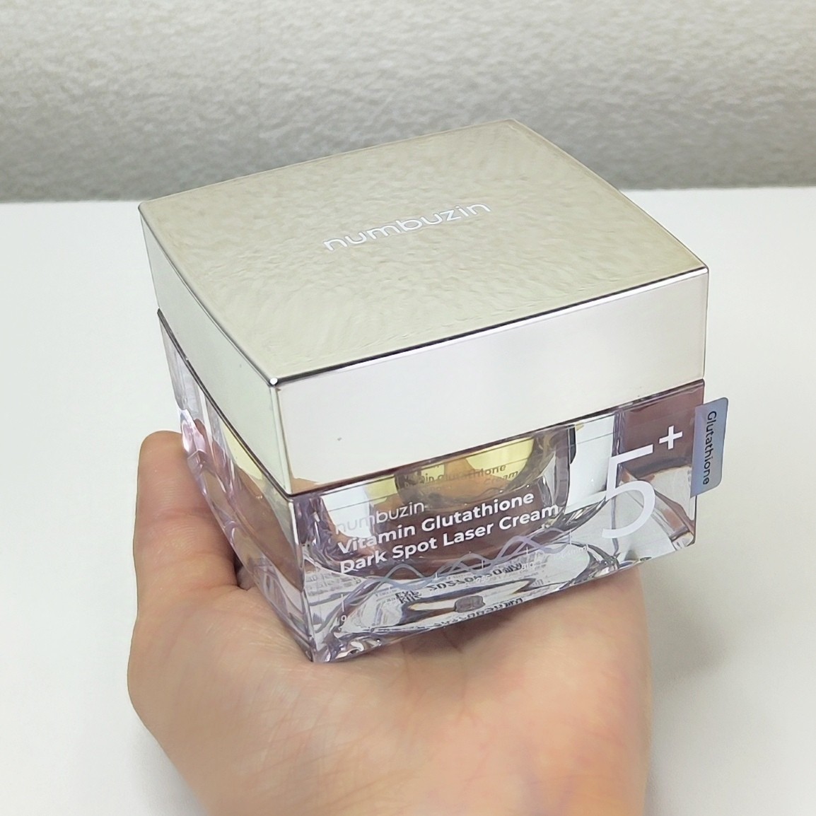 numbuzin5番の白玉グルタチオンCメラゼロクリーム】30代のカサつき