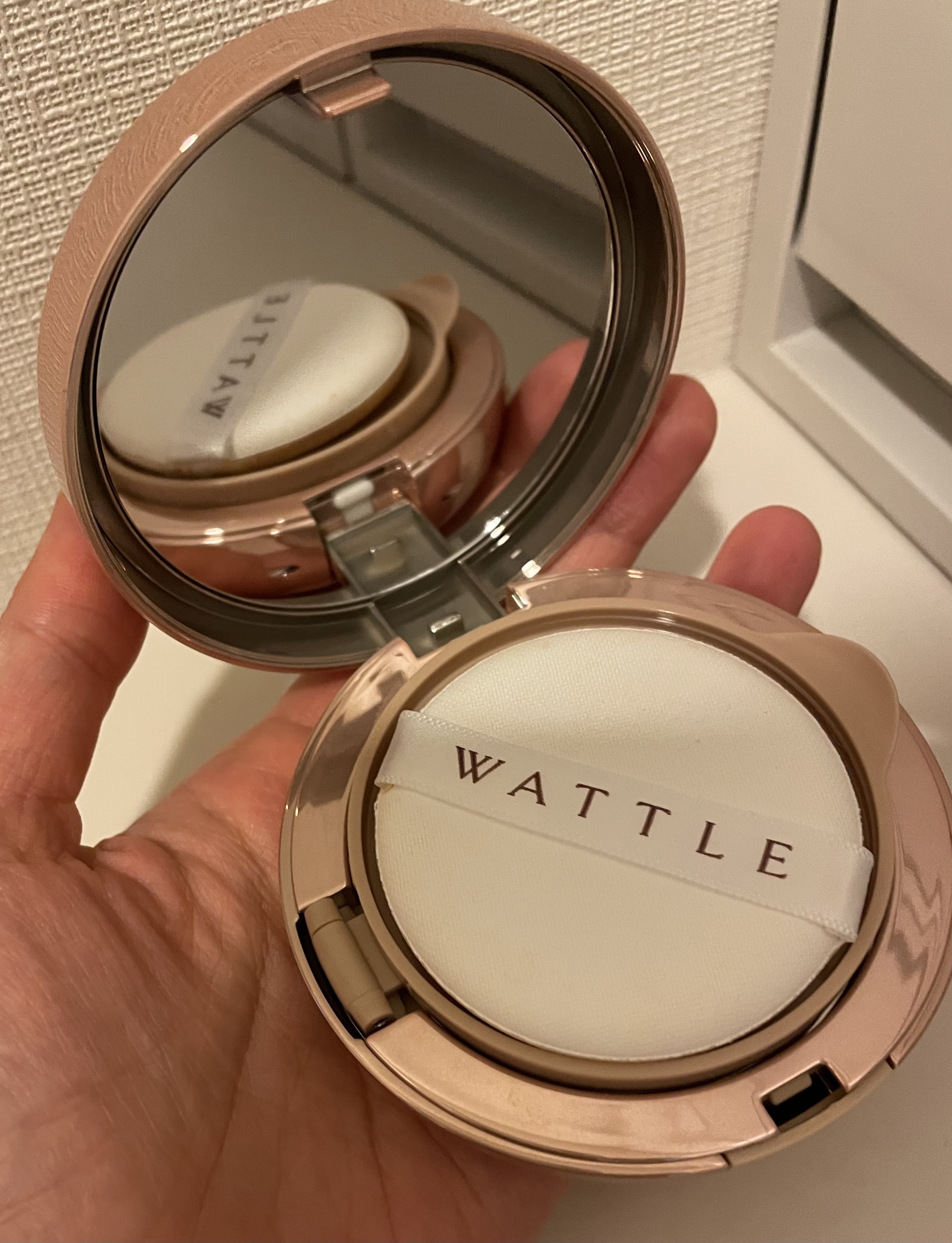 WATTLEクッションファンデーションのレビューをチェックする｜ONEcosme